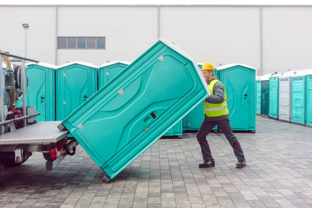 Best Porta potty delivery and setup  in La Vernia, TX